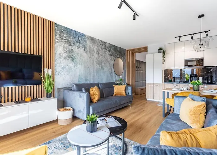 Park B18-z Dostepem Do Basenu, Sauny, Jacuzzi, Silowni 斯克拉斯卡波伦巴