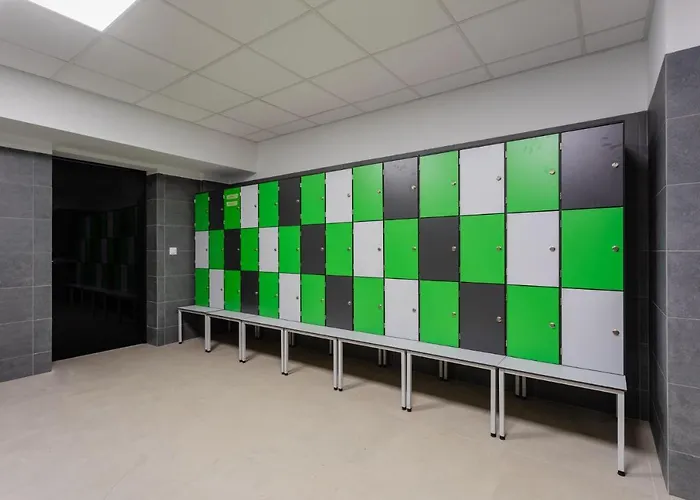 Park B18-z Dostepem Do Basenu, Sauny, Jacuzzi, Silowni *